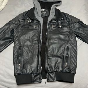 Mens Black Faux Leather jacket. Size:Small